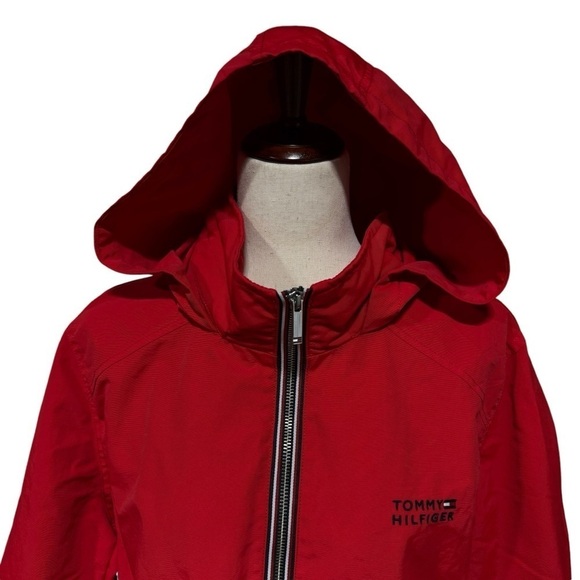 Tommy Hilfiger Windbreaker Hooded Nylon Red Zip Up. Women’s Size XXL - Picture 6 of 13